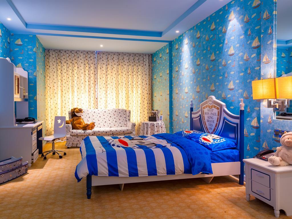 Celebrity City Hotel Чънду Екстериор снимка