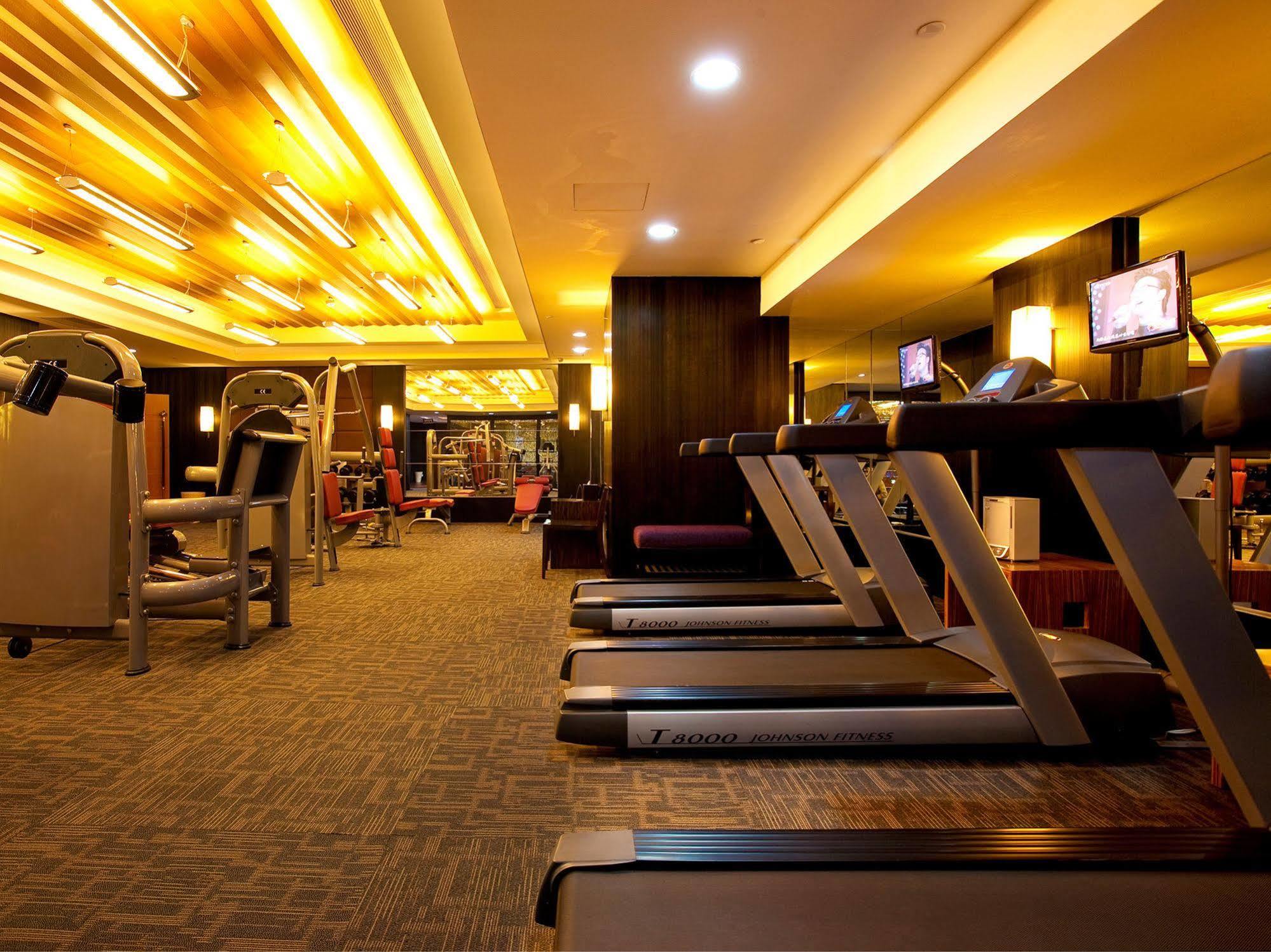 Celebrity City Hotel Чънду Екстериор снимка