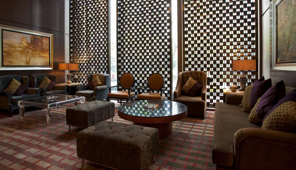 Celebrity City Hotel Чънду Екстериор снимка
